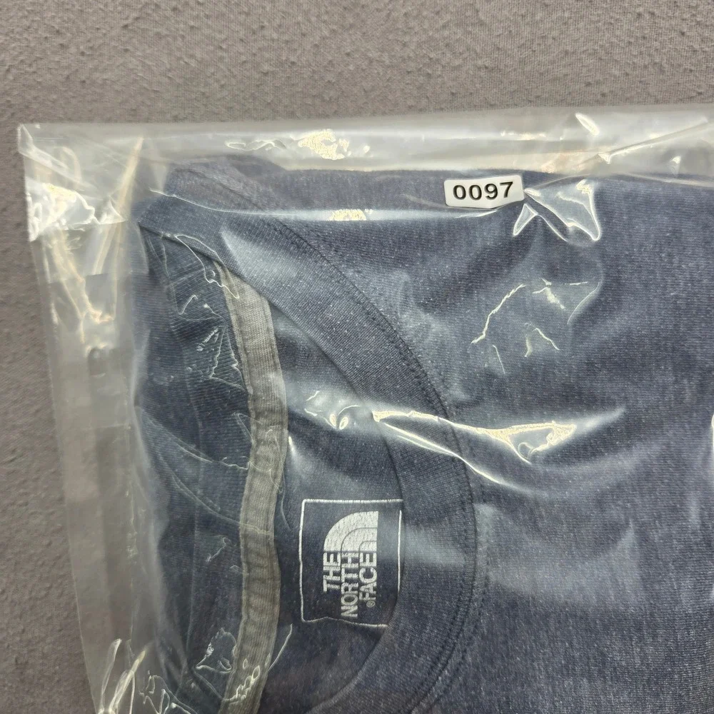 The North Face Long Sleeve T-Shirt Mens Medium Blue Heather Graphic Box Logo
